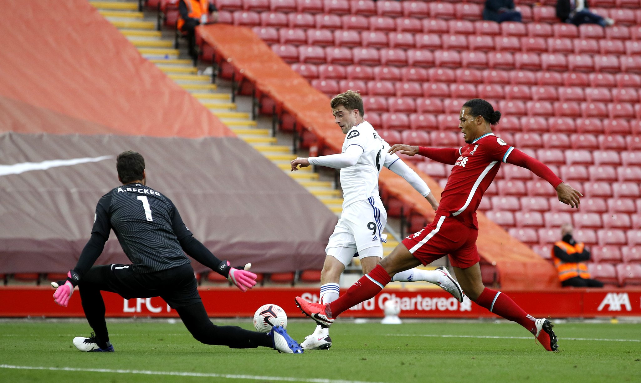 出在对高强 出在对高强